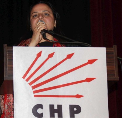 chp-Atasehir-2-olgan-kongre- Mahmut- Altinkaynak