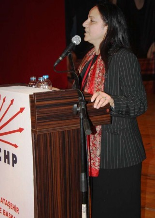 chp-Atasehir-2-olgan-kongre- Mahmut- Altinkaynak