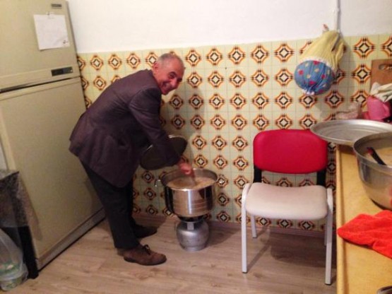 CHP Ataşehir ilçe, Aşure Dağıtımı