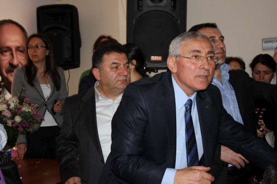 CHP ATAŞEHİR İLÇE GÖREV TESLİM TÖRENİ