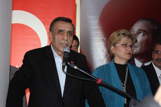 CHP ATAŞEHİR İLÇE GÖREV TESLİM TÖRENİ