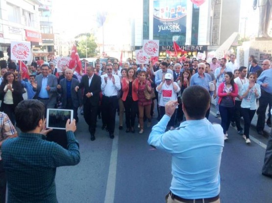 CHP Ataşehir Yürüyüşü 2015