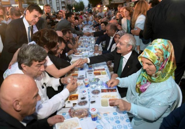 CHP Ümraniye İftar Programı, Kemal Kılıçdaroğlu, 2015