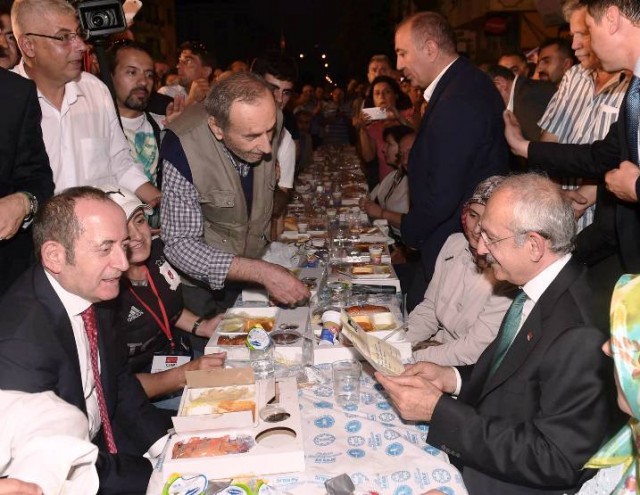 CHP Ümraniye İftar Programı, Kemal Kılıçdaroğlu, 2015