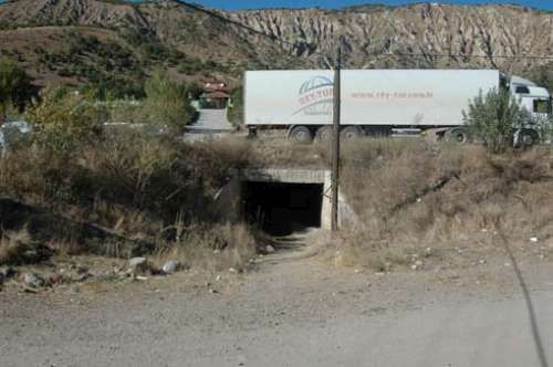 ÇÖREKÇİLER KÖYÜ ALT GEÇİT