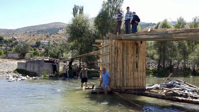 Çörekçiler Köyü Kağnı Çeçidi Köprü Yapımı 2015