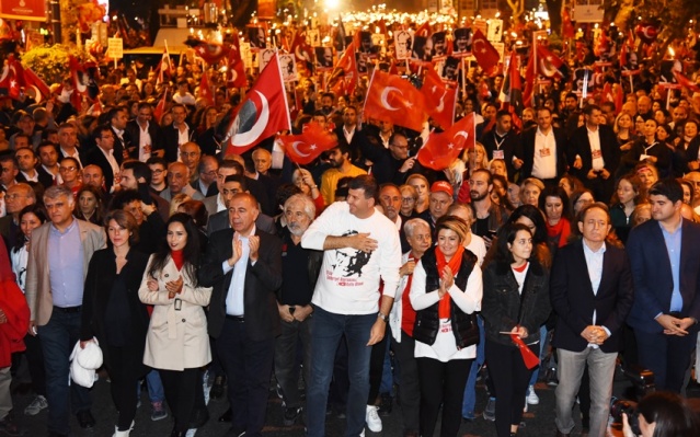 CUMHURİYETİN 96. YILI KADIKÖY’DE COŞKUYLA KUTLANDI