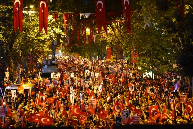 CUMHURİYETİN 96. YILI KADIKÖY’DE COŞKUYLA KUTLANDI