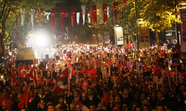 CUMHURİYETİN 96. YILI KADIKÖY’DE COŞKUYLA KUTLANDI
