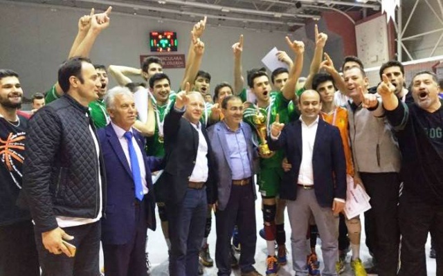 BOSTANCI DOĞA ANADOLU LİSESİ VOLEYBOL ŞAMPİYONASI'NDA TÜRKİYE BİRİNCİSİ OLDU.