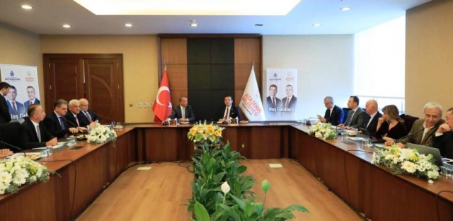 EKREM İMAMOĞLU, ATAŞEHİR BELEDİYESİ’Nİ YİYARET ETTİ