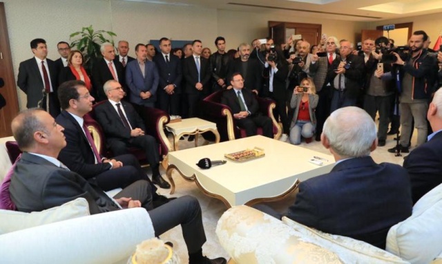 EKREM İMAMOĞLU, ATAŞEHİR BELEDİYESİ’Nİ YİYARET ETTİ