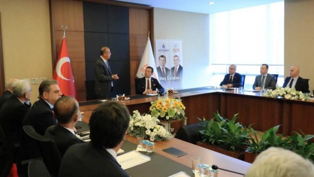 EKREM İMAMOĞLU, ATAŞEHİR BELEDİYESİ’Nİ YİYARET ETTİ