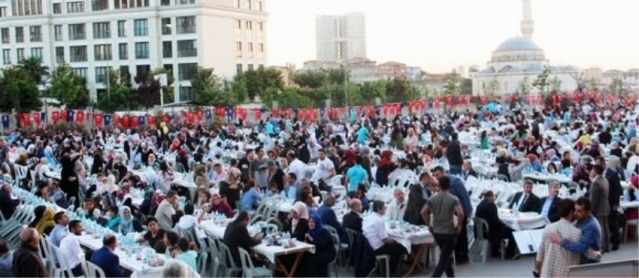 Ataşehir Ensar Vakfı İftarı 2018