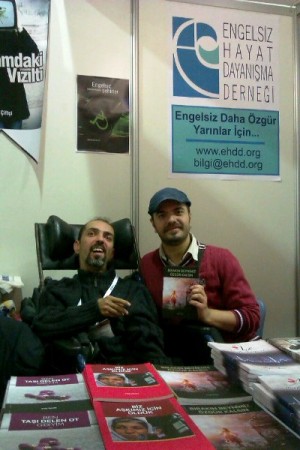 Erdal Yalçın, Yazar