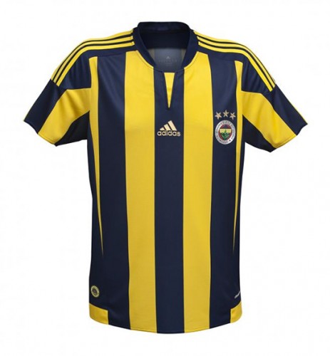 Fenerbahçe'nin yeni formaları, 2015, 2016 Sezonu