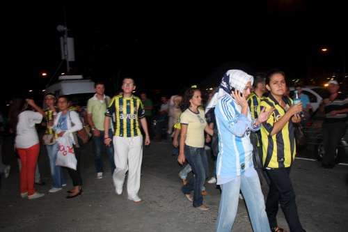 FNERBAHÇE-MANİSASİPOR_BAYANSEYİRCİLİ MAÇ