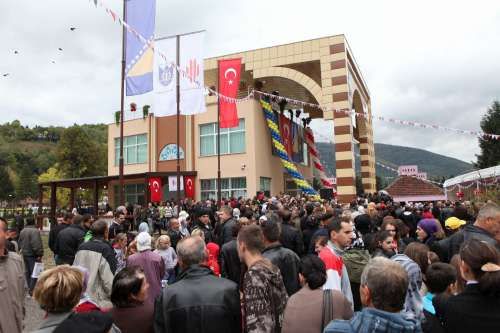 FOJNİCA ÜMRANİYE KÜLTÜR MERKEZİ BOSNA