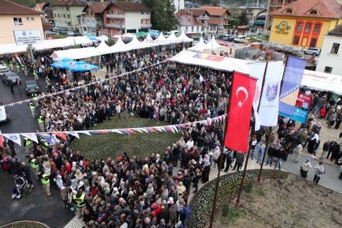 FOJNİCA ÜMRANİYE KÜLTÜR MERKEZİ BOSNA