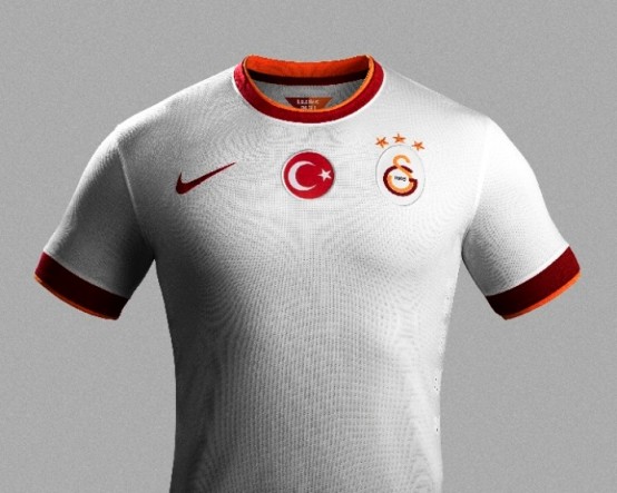 Galatasaray 2014/2015 Formalarını Tanıttı