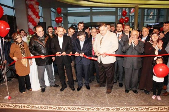 Güllüoğlu Ataşehir Brandium AVM Şubesi, Açılış Fotoları