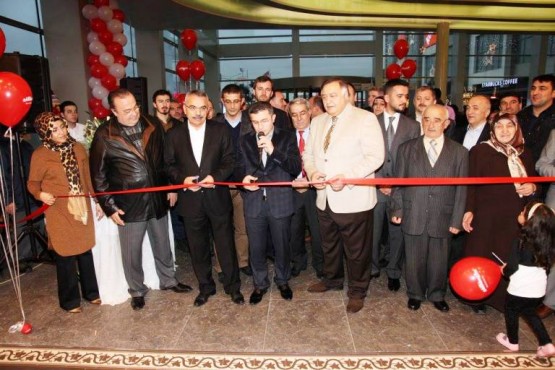 Güllüoğlu Ataşehir Brandium AVM Şubesi, Açılış Fotoları