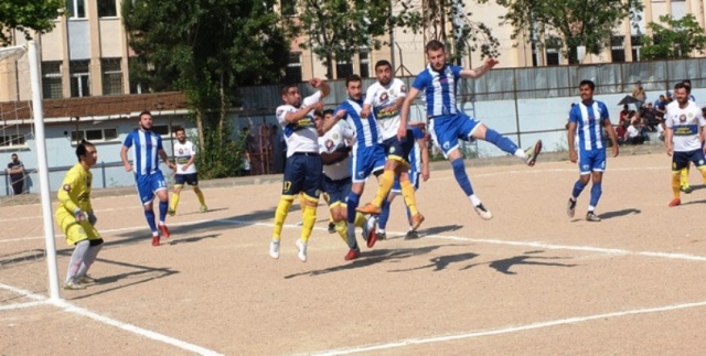 İÇERENKÖY İDMAN YURDU NAMAĞLUP UNVANIYLA ŞAMPİYON OLDU