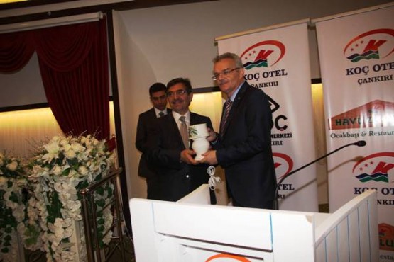 İdris Güllüce, Çankırı'da İftarını Şehit ve Gazi Aileleriyle Birlikte Açtı