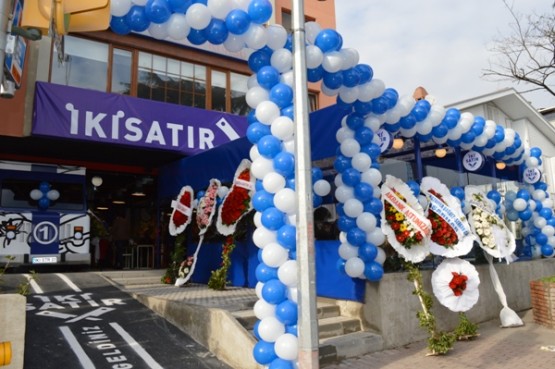 İki Satır Izgara, Acıbadem