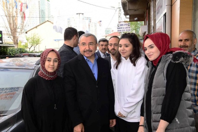 Ak Parti Ataşehir Belediye Başkan Adayı İsmail Erdem. Yenisahra Barbaros Sevgi Yürüyüşü 2019