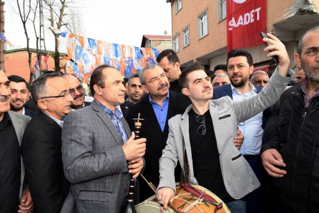 Ak Parti Ataşehir Belediye Başkan Adayı İsmail Erdem. Yenisahra Barbaros Sevgi Yürüyüşü 2019