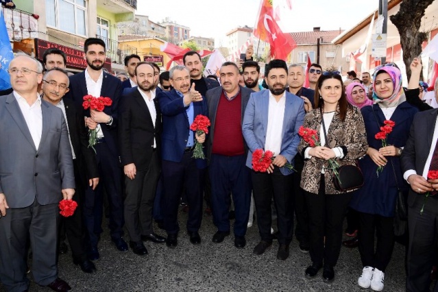 Ak Parti Ataşehir Belediye Başkan Adayı İsmail Erdem. Yenisahra Barbaros Sevgi Yürüyüşü 2019