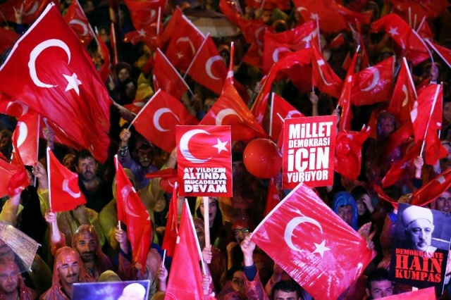 İstanbul Bogaziçi Köprüsü, Darbe girişimi Protesto Yürüyüşü 2016