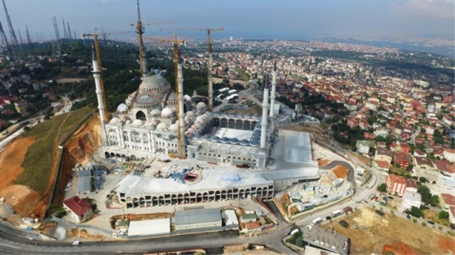 İstanbul Çamlıca Cami Fotoları