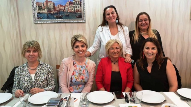 KADIKÖY KÜLTÜR SANAT DERNEĞİ ÜYELERİ İFTAR YEMEĞİNDE BULUŞTU.