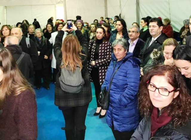 ATAŞEHİR'DE KADIN ELİ ÇADIRI AÇILDI