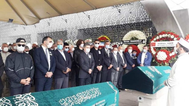 Kadir Gökmen Öğüt'ün Babası Vefat Etti