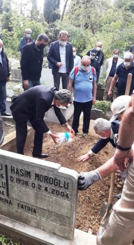 Kadir Gökmen Öğüt'ün Babası Vefat Etti