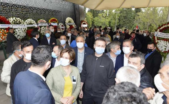 Kadir Gökmen Öğüt'ün Babası Vefat Etti