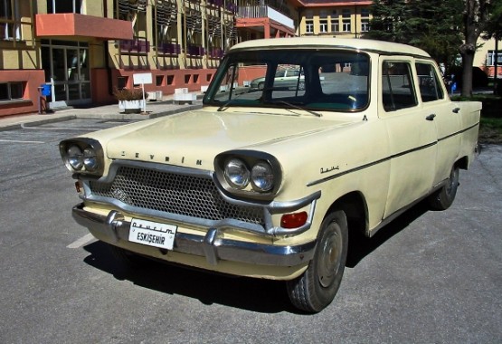 Klasik Otomobiller