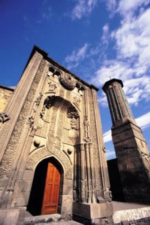 Konya ,Tarihi  Gezilecek Yerleri