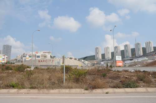 MAHALLE KURULDU AMA OTOBÜS YOK TOKİ KONUTLARI MALTREPE