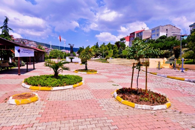 Maltepe Çiçek Açtı 2015