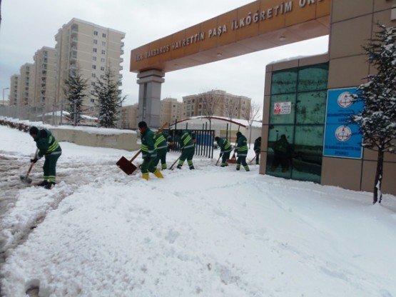 Maltepe Okullar Kar Temizliği 2015