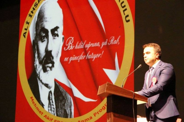 Mehmet Akif Ersoy Ataşehir'de  Anıldı