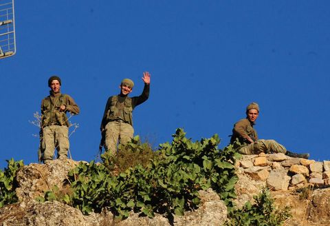 MEHMETCİK, ANNEME SELAM SÖYLE