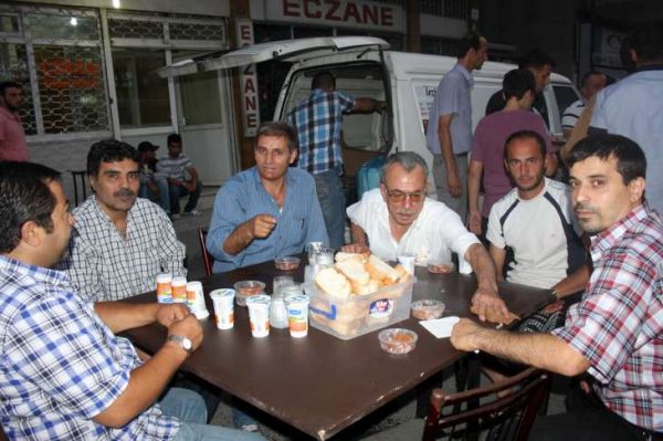 MHP ATAŞEHİR YENİSAHRA, BARBAROS MAHALLESİ İFTAR YEMEĞİ