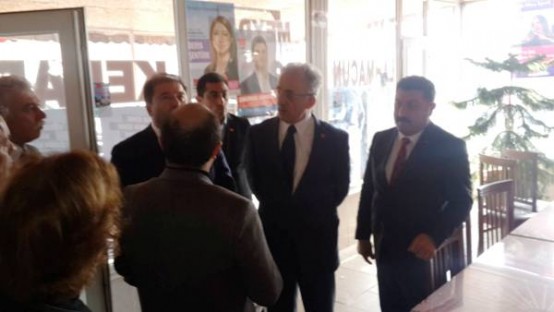 Murat Karayalçın, Kurşunlanan Mahalle Temsilciliğini ziyaret etti