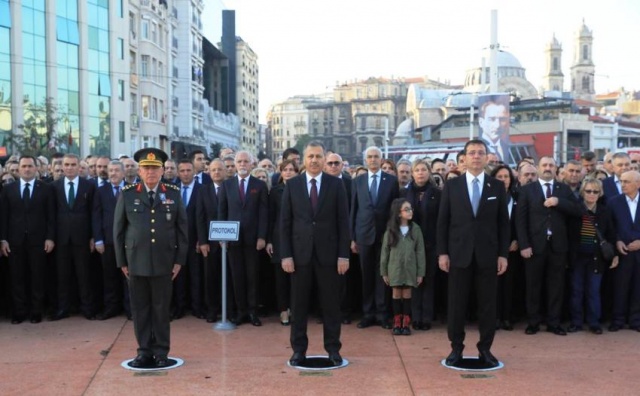 Gazi Mustafa Kemal Atatürk İstanbulda Törenlerle anıldı