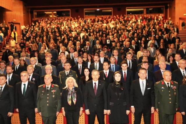 Gazi Mustafa Kemal Atatürk İstanbulda Törenlerle anıldı